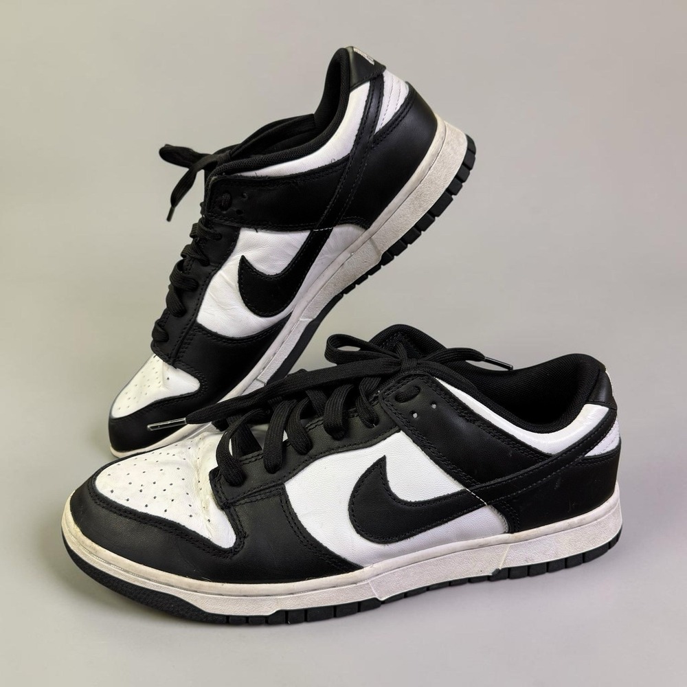 Nike Dunk Low "Panda" White & Black Sneakers DD1503-101 Women's Size 10.5‎